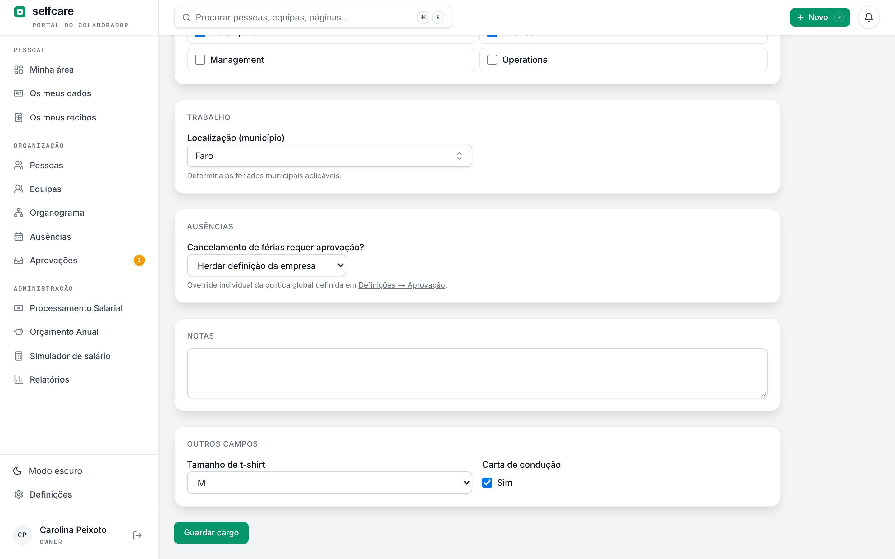 Ficha de um colaborador no Selfcare com os dados de trabalho e a secção Outros campos, com os campos personalizados da empresa preenchidos